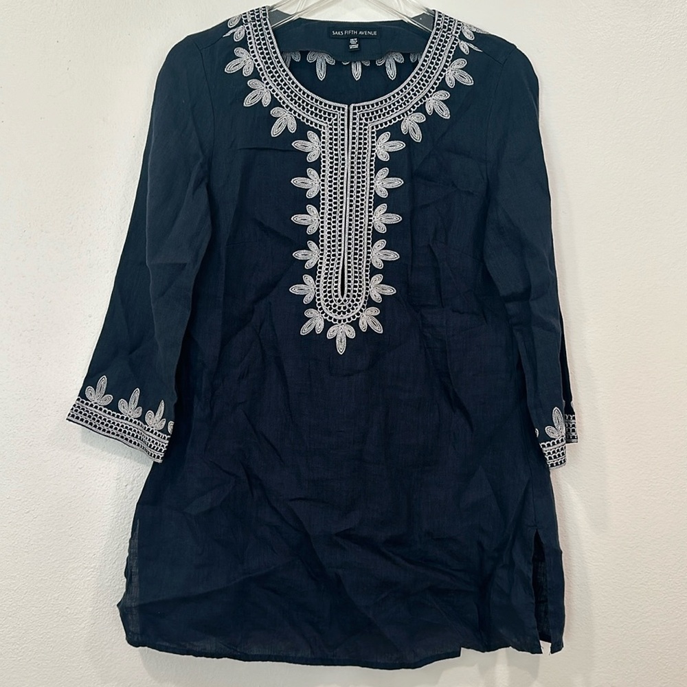 Saks Fifth Avenue Navy Blue Linen Tunic Blouse Embroidery Lightweight Size XS